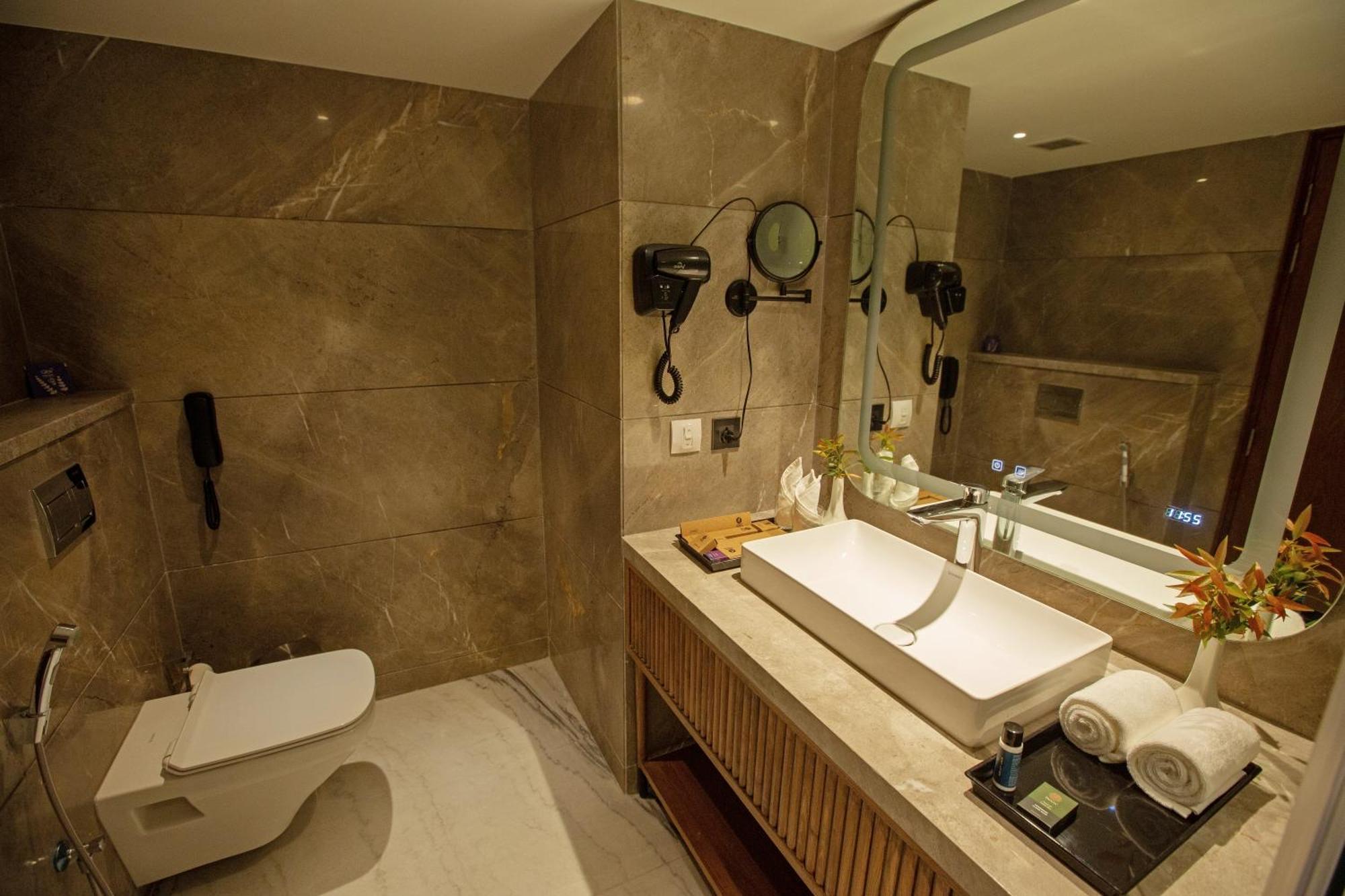 Hotel Arista By Ambition Guwahati Zewnętrze zdjęcie
